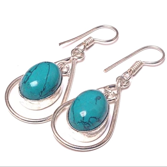 Jewelry - EARRINGS BLUE/GREEN w/SILVER